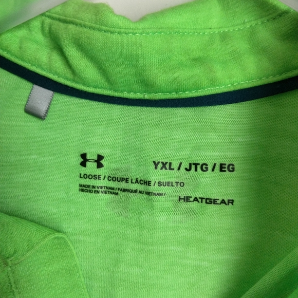 Under Armour Men's Green Polo with Navy Stripes - Picture 2 of 4